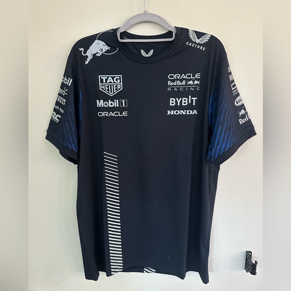 Red Bull Racing Las Vegas Grand Prix Official T-Shirt - Picture 2 of 5